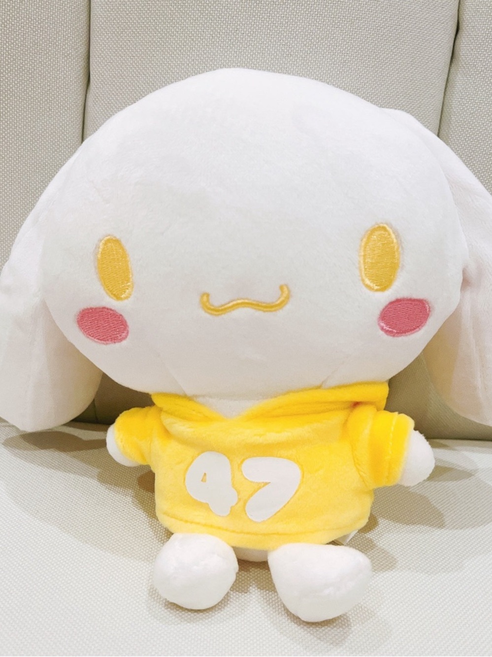 NWOT Sanrio Cinnamoroll in Yellow Hoodie No.47 Mascot Plush Color Hoodie Series